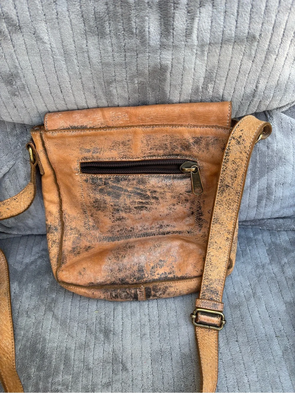 Distressed Tan Leather Messenger Bag with Adjustable Strap
